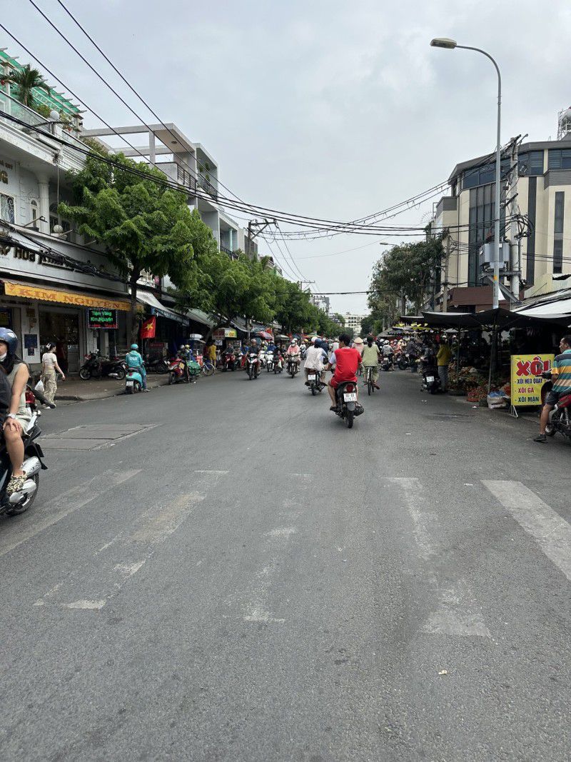 NHÀ MỚI ĐẸP Ở NGAY GẦN MẶT TIỀN TRUNG TÂM P15 TÂN BÌNH, 40M2, 2 TẦNG  2PN, HOÀN CÔNG ĐỦ, TẶNG NỘI - Ảnh 4