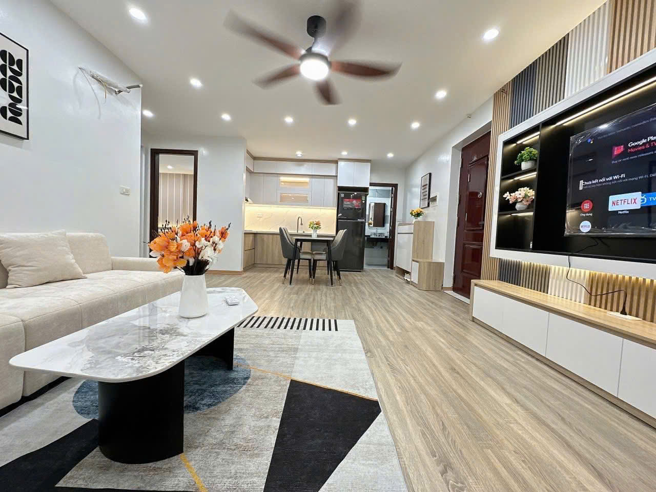 Bán căn 2 ngủ 63m2 tòa Bắc Rice City - Tây Nam Linh Đàm, Hoàng Mai, tầng thấp,  full nội thất, sổ - Ảnh 1