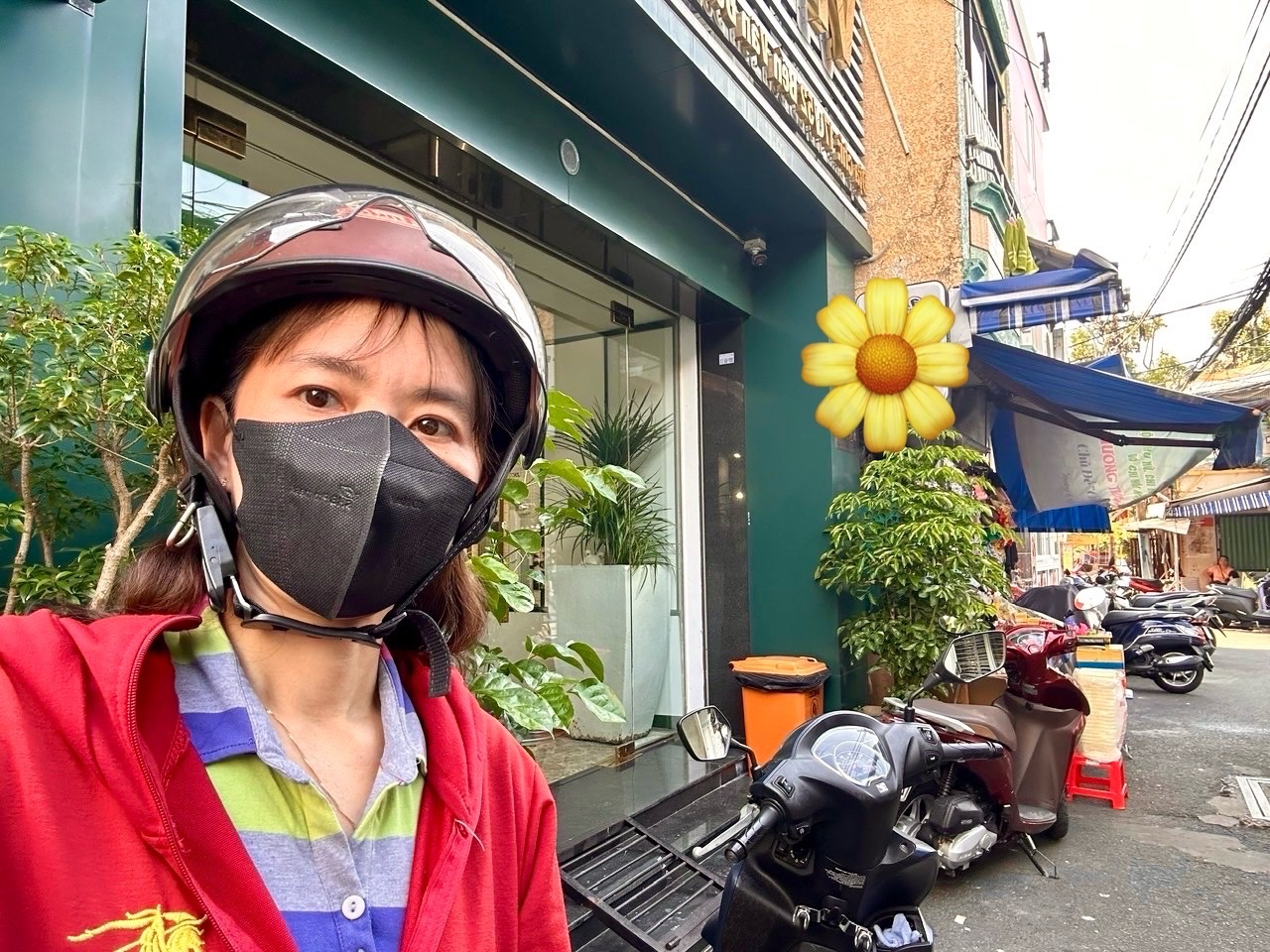 NHÀ NGANG LỚN NỞ HẬU TÀI LỘC CHO GIA CHỦ BẾN VÂN ĐỒN - XE HƠI ĐẬU CỬA- THÔNG RA NHIỀU HƯỚNG CÓ - Ảnh chính