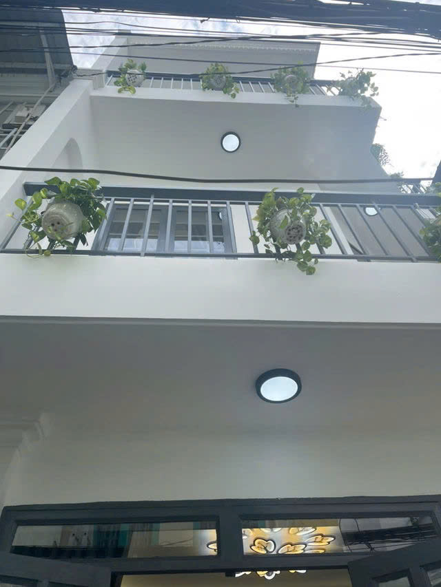 Giá mềm nhất quận Gò Vấp: 3,25 tỷ - Quang Trung - DT 4mx6m - đúc 1 trệt,2 lầu,PK-PB-2PN-3WC-nhà mới - Ảnh chính
