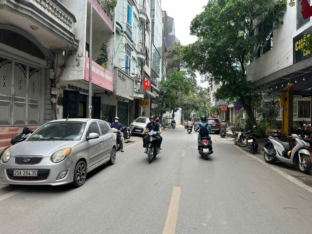BÁN NHÀ PHÂN LÔ VŨ PHẠM HÀM, ÔTÔ TRÁNH, VỈA HÈ RỘNG, KINH DOANH, GIÁ 17 TỶ 600 - Ảnh 3