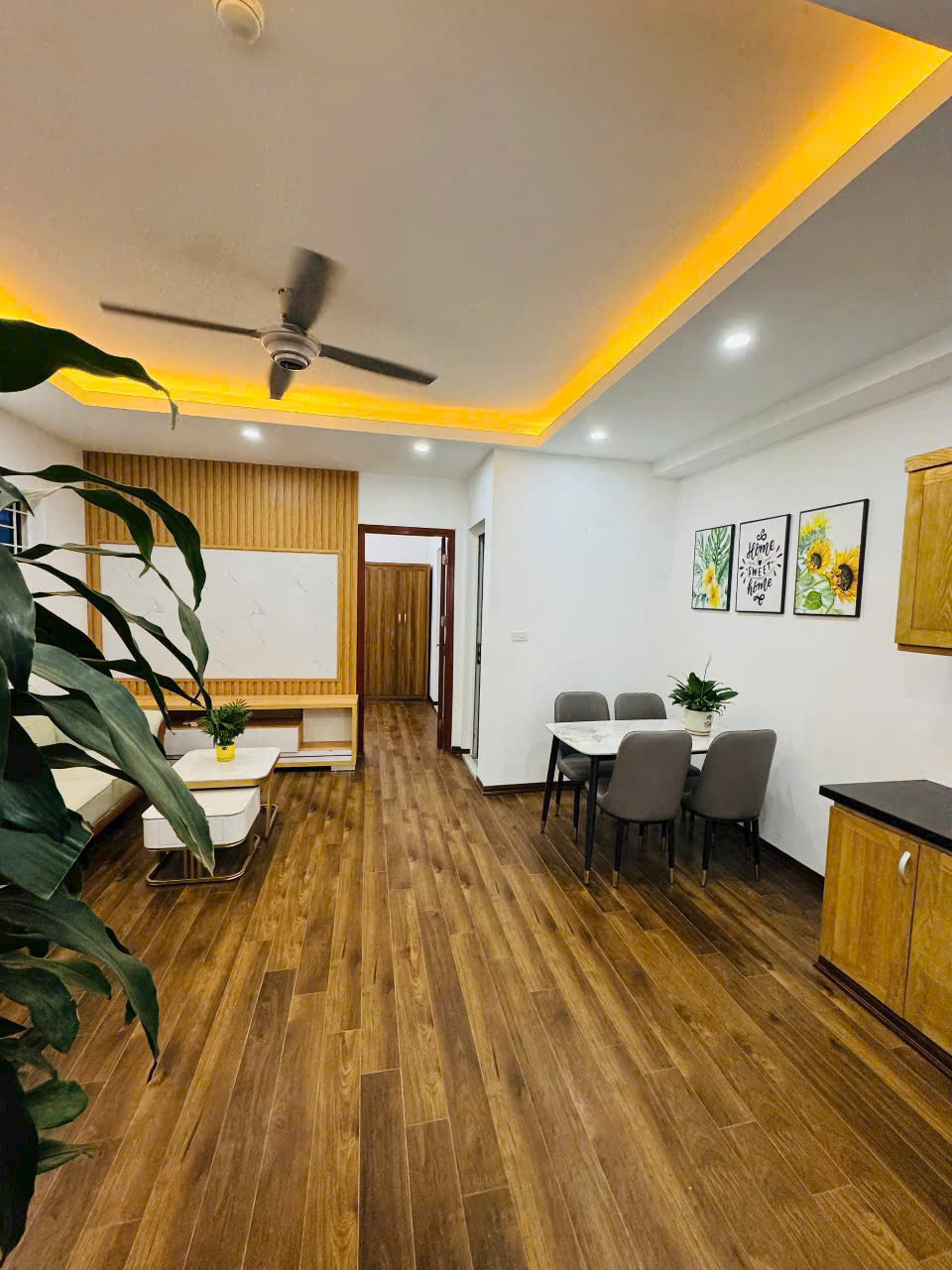 Bán căn hộ sổ đỏ Kim Văn Kim Lũ phường Đại Kim, quận Hoàng Mai, 60m2 * 2 ngủ, giá 3.x tỷ - Ảnh chính
