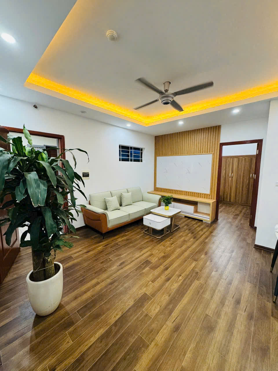 Bán căn hộ sổ đỏ Kim Văn Kim Lũ phường Đại Kim, quận Hoàng Mai, 60m2 * 2 ngủ, giá 3.x tỷ - Ảnh 3