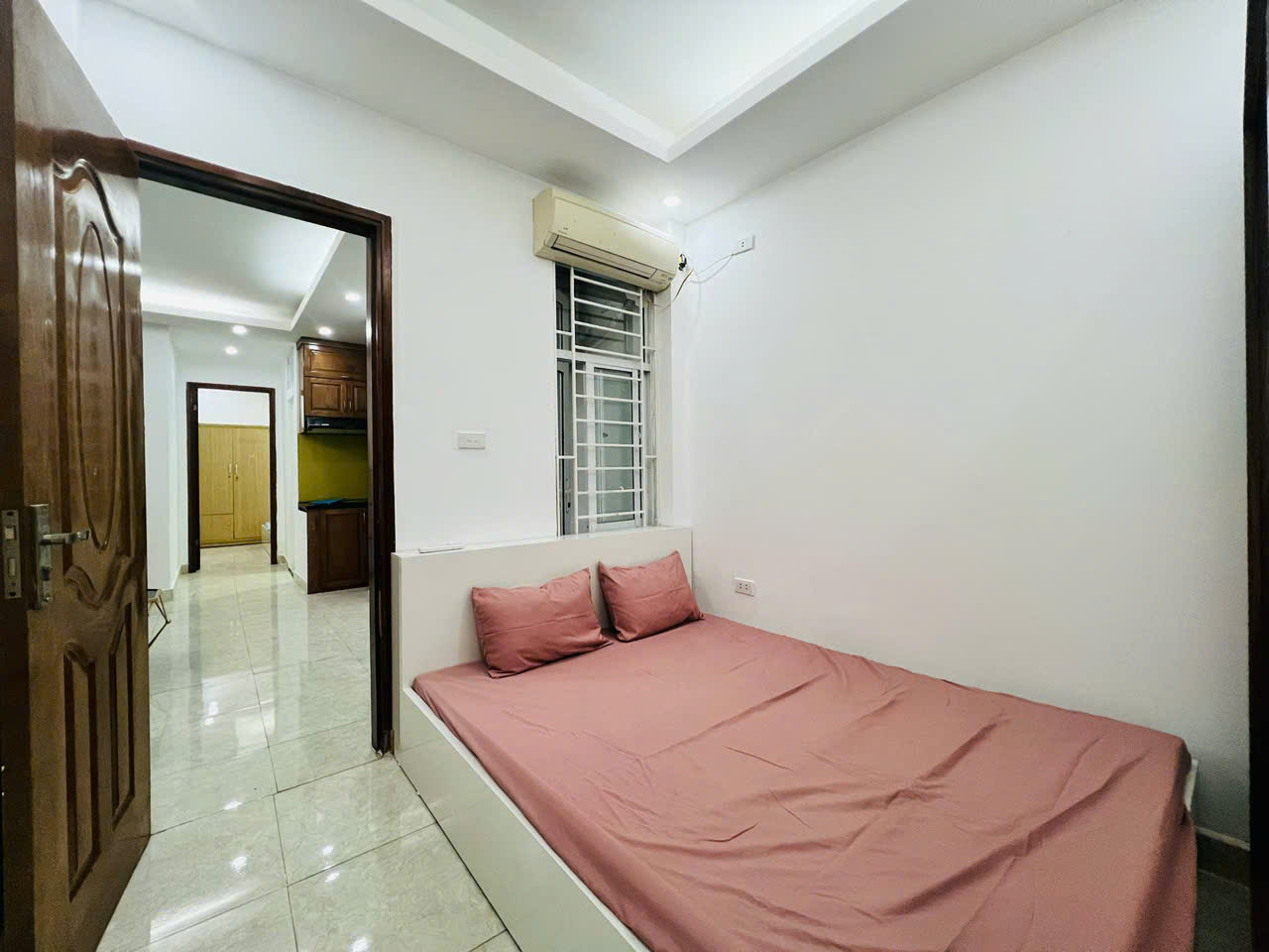 Cần bán căn hộ chung cư mini ngõ 23 Xuân La,  Tây Hồ 50m, 2PN, giá 1.9 tỷ, phôi sổ riêng - Ảnh 1