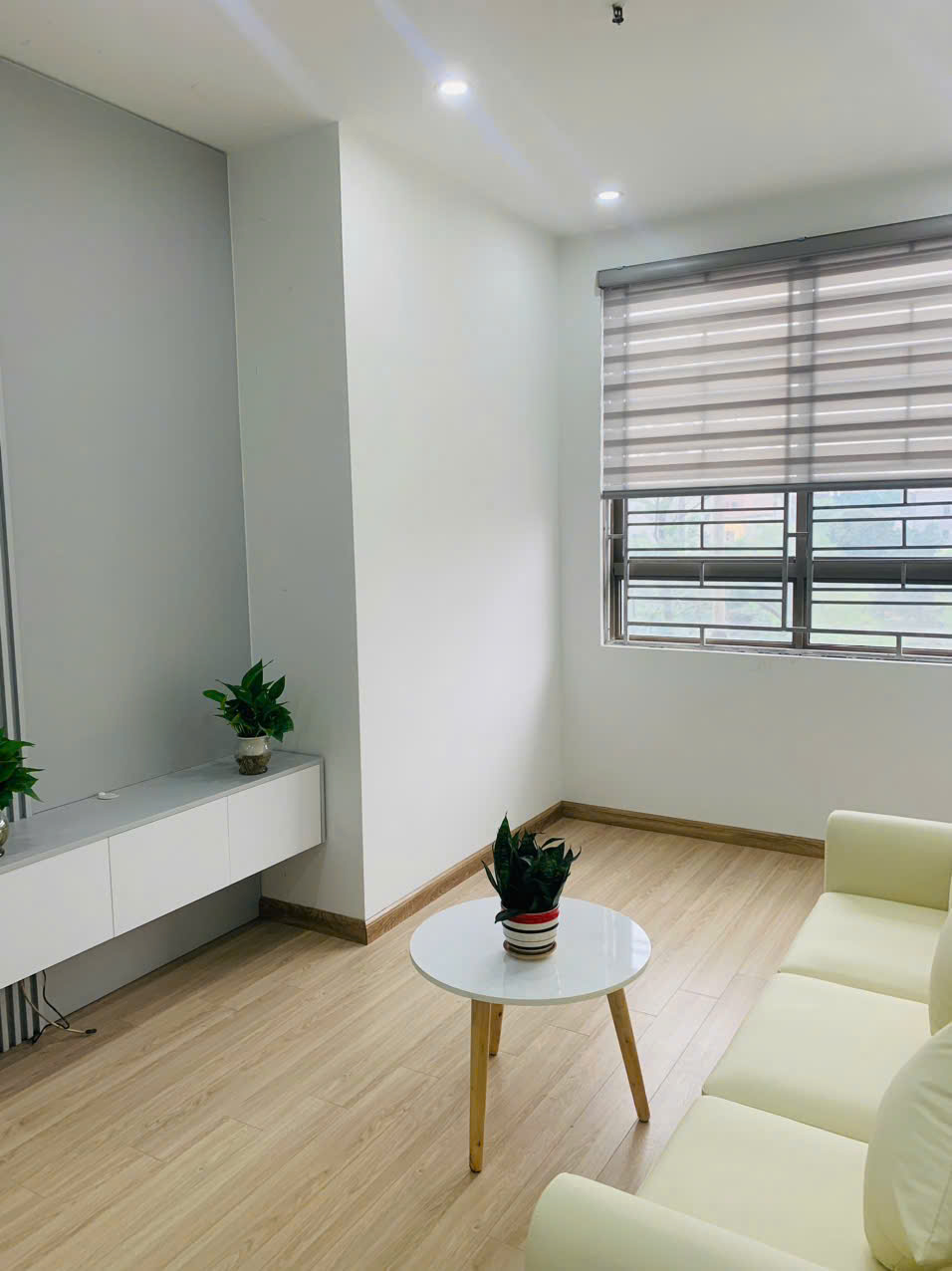 Bán căn hộ 61m Sông Nhuệ , thiết kế 2pn ,1vs sổ đỏ chính chủ - Ảnh chính