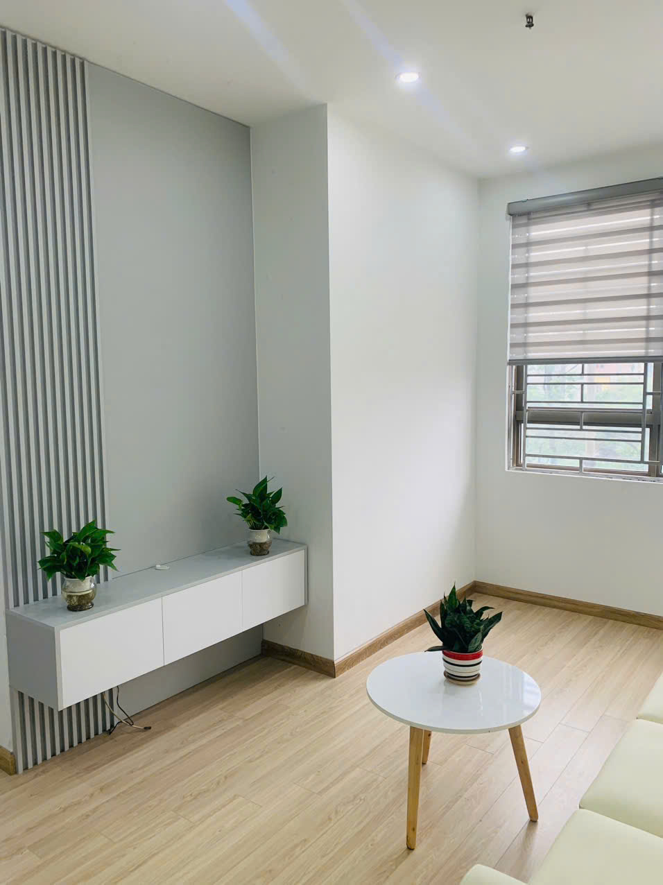 Bán căn hộ 61m Sông Nhuệ , thiết kế 2pn ,1vs sổ đỏ chính chủ - Ảnh 3