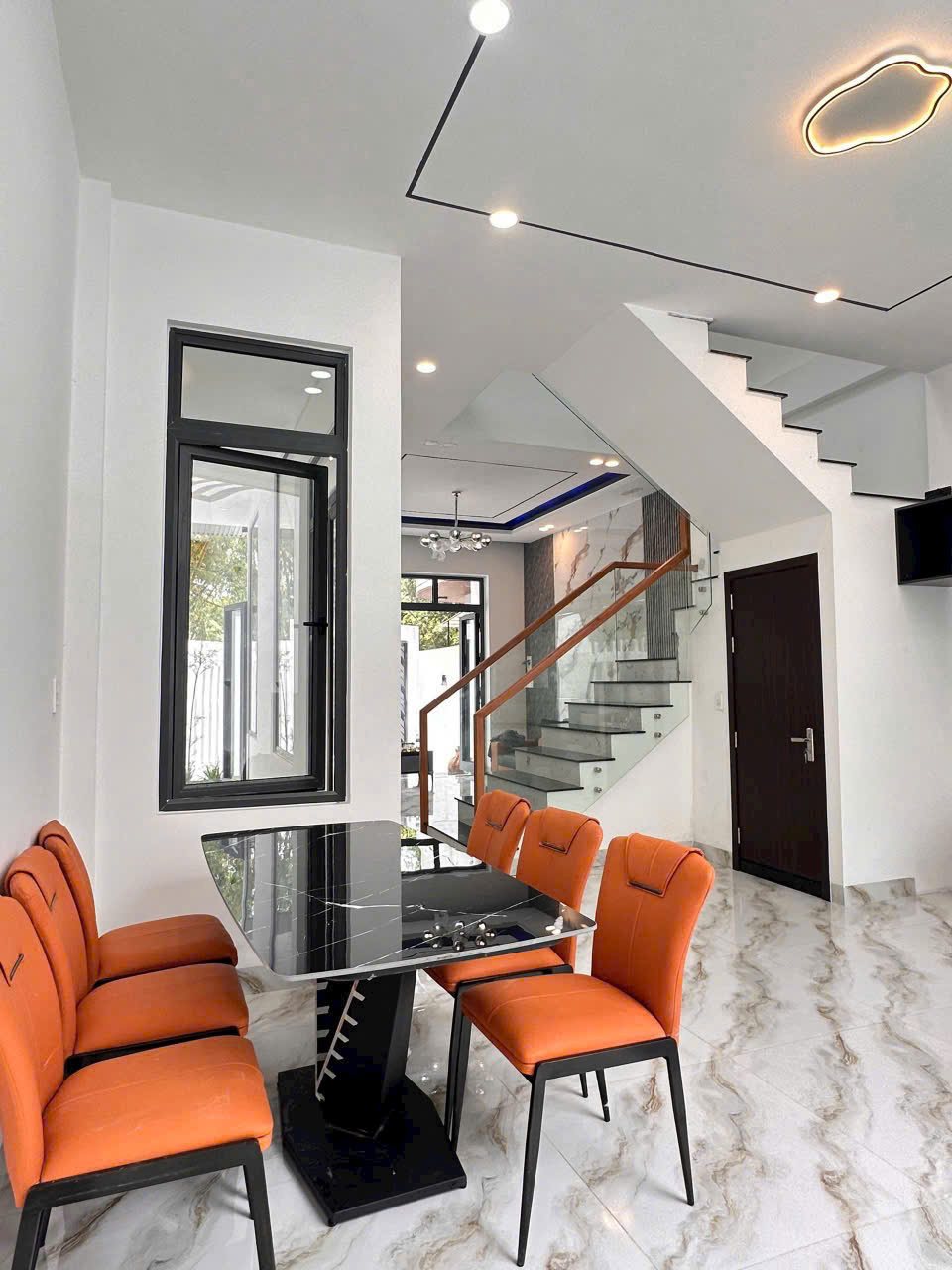 NHÀ ĐẸP KHÔNG MUA LÀ TIẾC!!! VILLA 2 TẦNG LÊ NGÔ CÁT - TP HUẾ - Ảnh 2