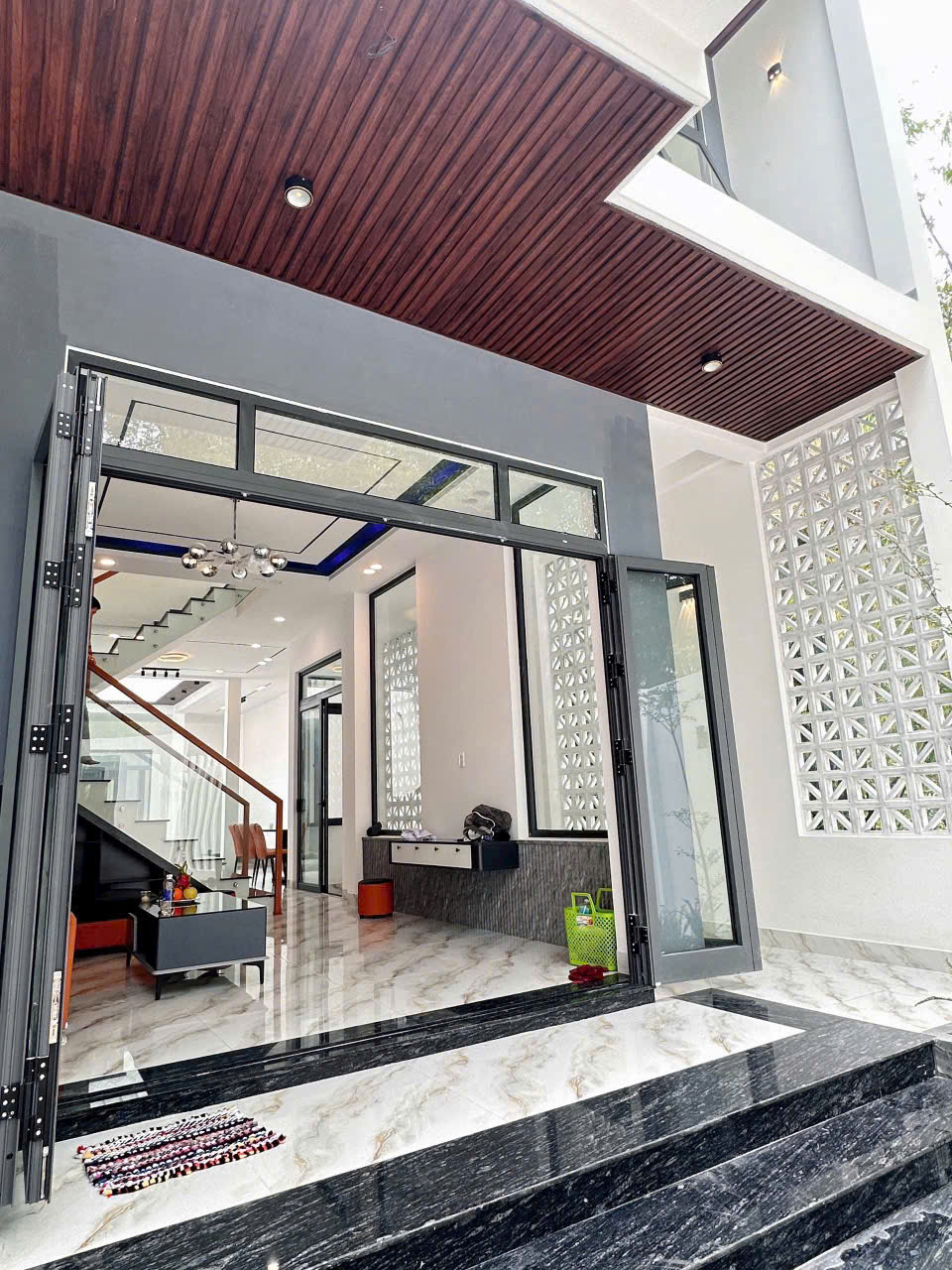 NHÀ ĐẸP KHÔNG MUA LÀ TIẾC!!! VILLA 2 TẦNG LÊ NGÔ CÁT - TP HUẾ - Ảnh 1