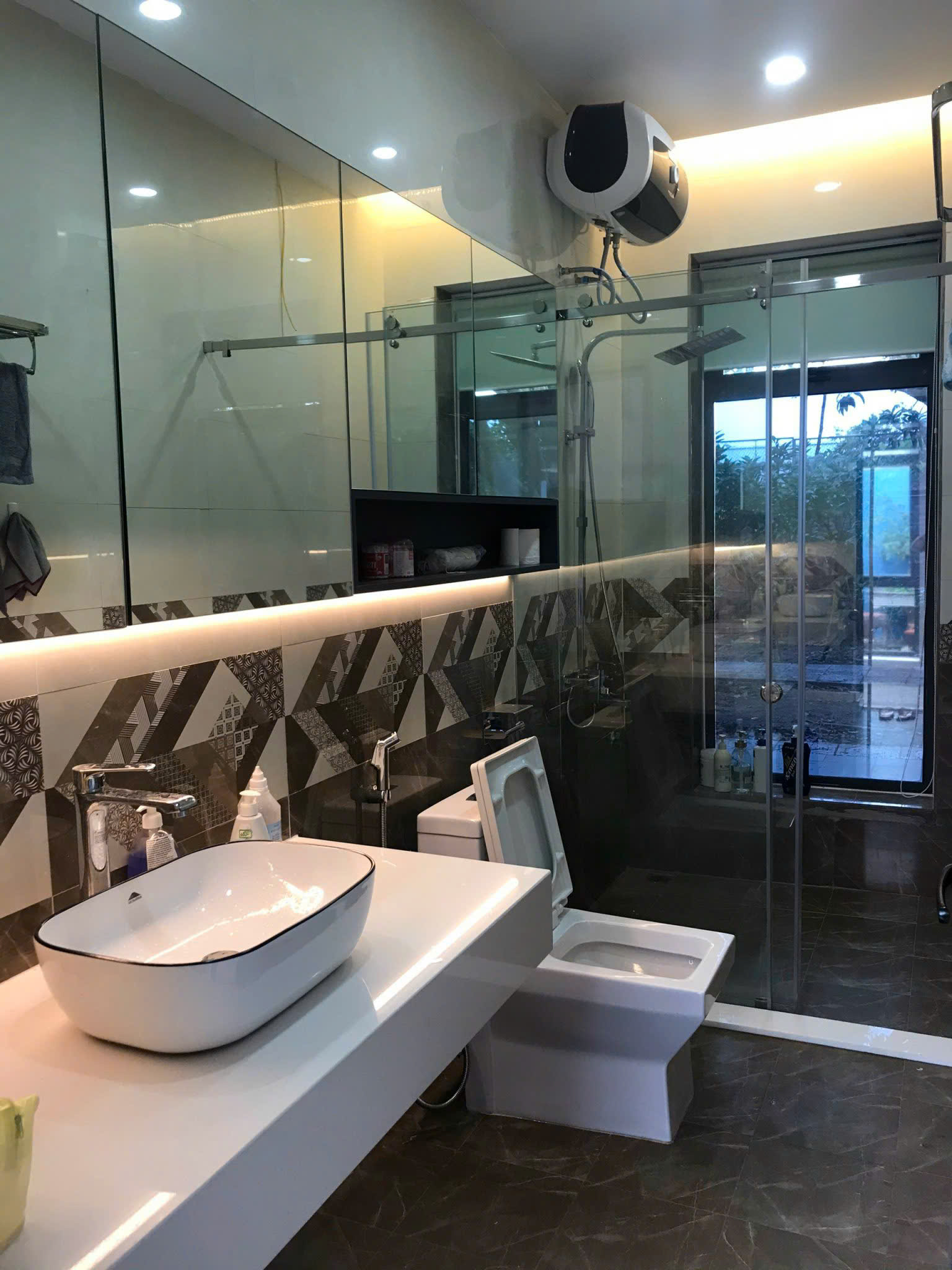 Cho thuê nhà vườn tại Đông La 520m2. 3PN, full đồ cao cấp, 15tr/tháng, gần Tố Hữu, gần công viên - Ảnh 4