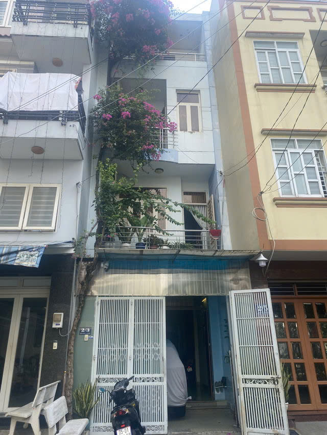 GIÁ MỀM NHẤT TÂN BÌNH : 9.5 TỶ - Nguyễn Sỹ Sách - 📐Kết cấu: 4 x 16 DT 63 Vuông Vức- 1 trệt, 2 lầu, - Ảnh chính