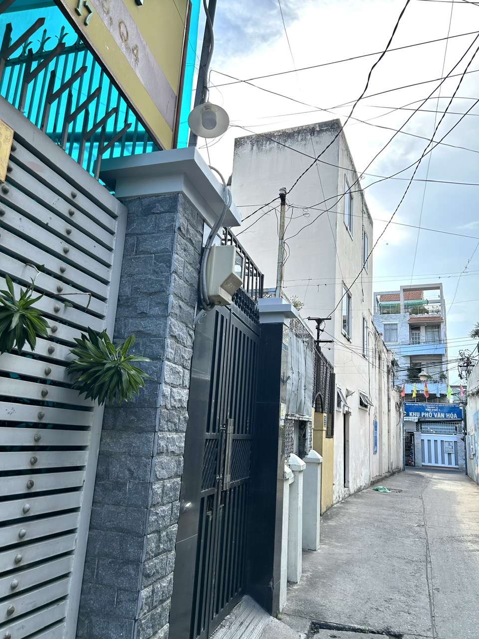 🌼 NHÀ BÁN Đ.XÓM CHIẾU- XE HƠI ĐẬU CỬA- GIAO THƯƠNG VỚI TÔN THẤT THUYẾT, NGUYỄN TẤT THÀNH , TÔN ĐẢN - Ảnh 1