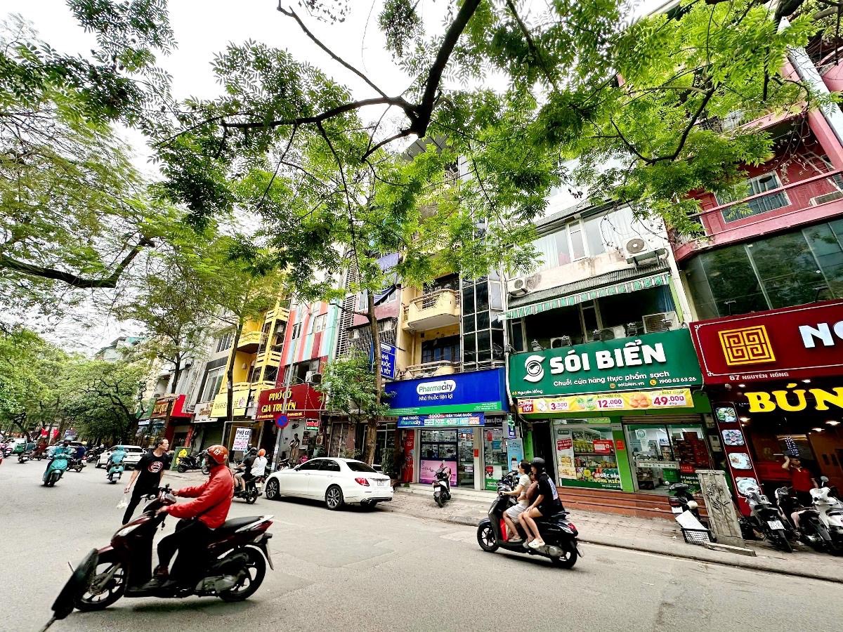 MẶT PHỐ NGUYÊN HỒNG SIÊU PHẨM KINH DOANH VỈA HÈ GIÁ 28TỶ MẶT TIỀN 6M - Ảnh chính