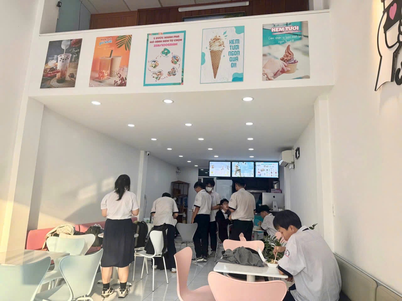 CHÍNH CHỦ SANG NHƯỢNG QUÁN KEM GELATO - Ảnh 2