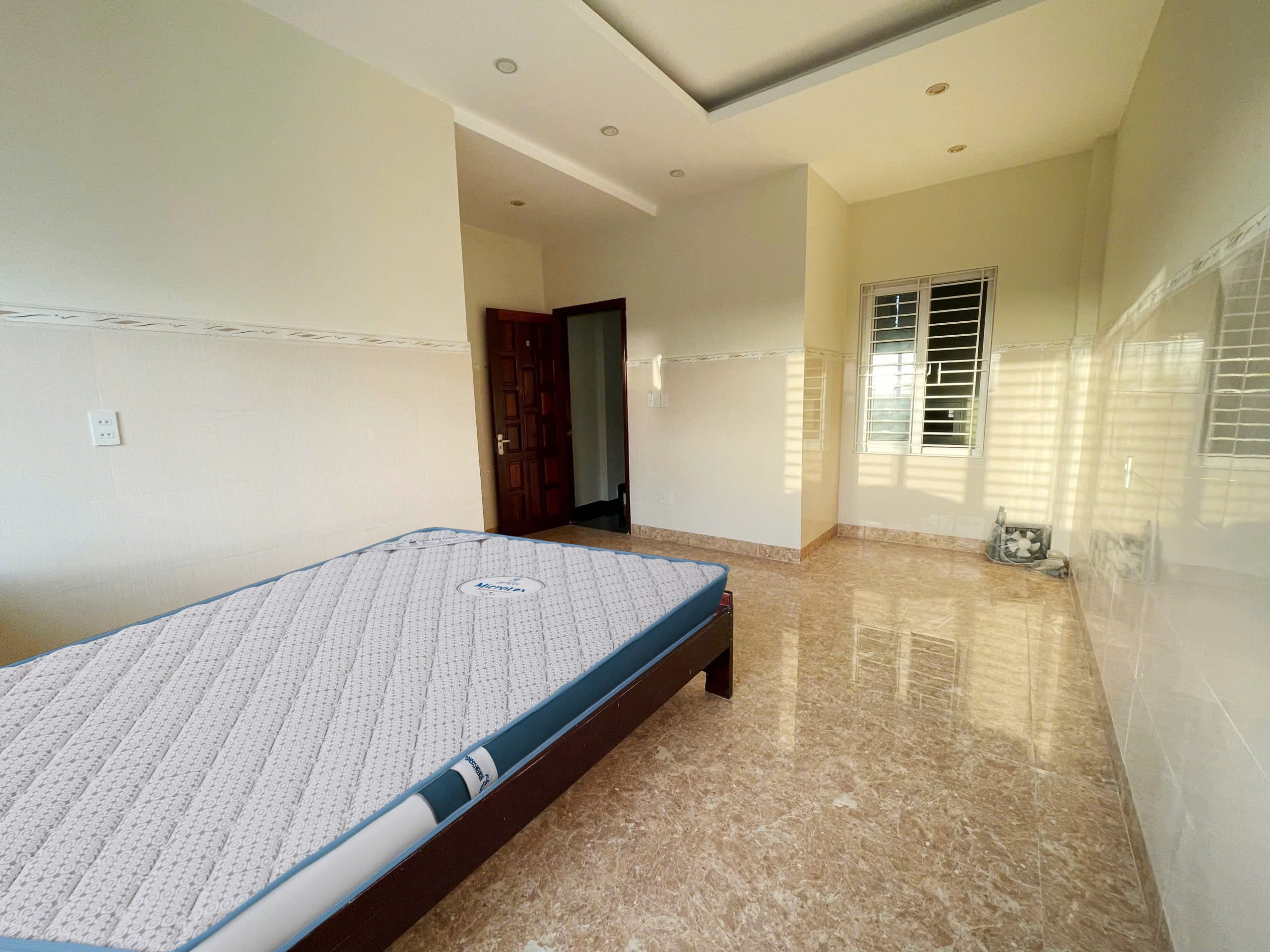 🔥 BÁN NHÀ 4.5 TẦNG MẶT TIỀN ĐƯỜNG PHẠM VĂN ĐỒNG - Ảnh 4