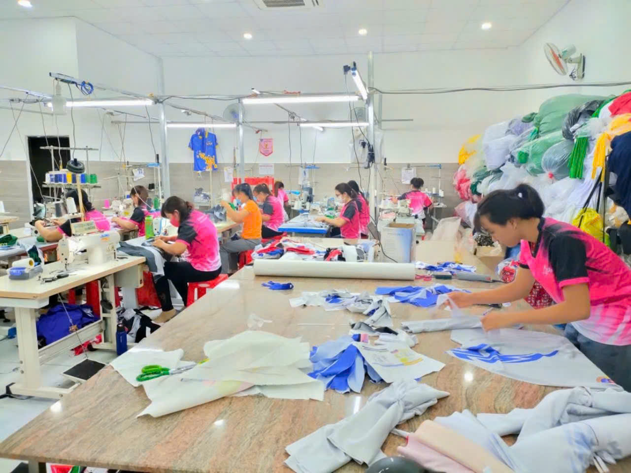 NHÀ C4 SUỐT (12.7x13.9), MẶT TIỀN LÊ VĂN KHƯƠNG, HIỆP THÀNH, Q12 CHỈ 16 TỶ - Ảnh chính