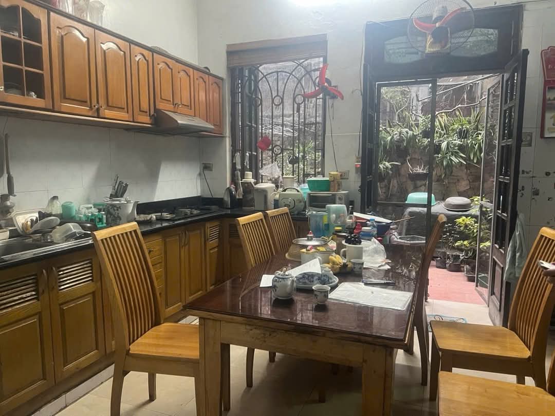 BÁN NHÀ RIÊNG ĐƯỜNG MINH KHAI HAI BÀ TRƯNG, NGÕ THÔNG Ô TÔ KINH DOANH. DT 130M2 GIÁ 28 TỶ - Ảnh chính