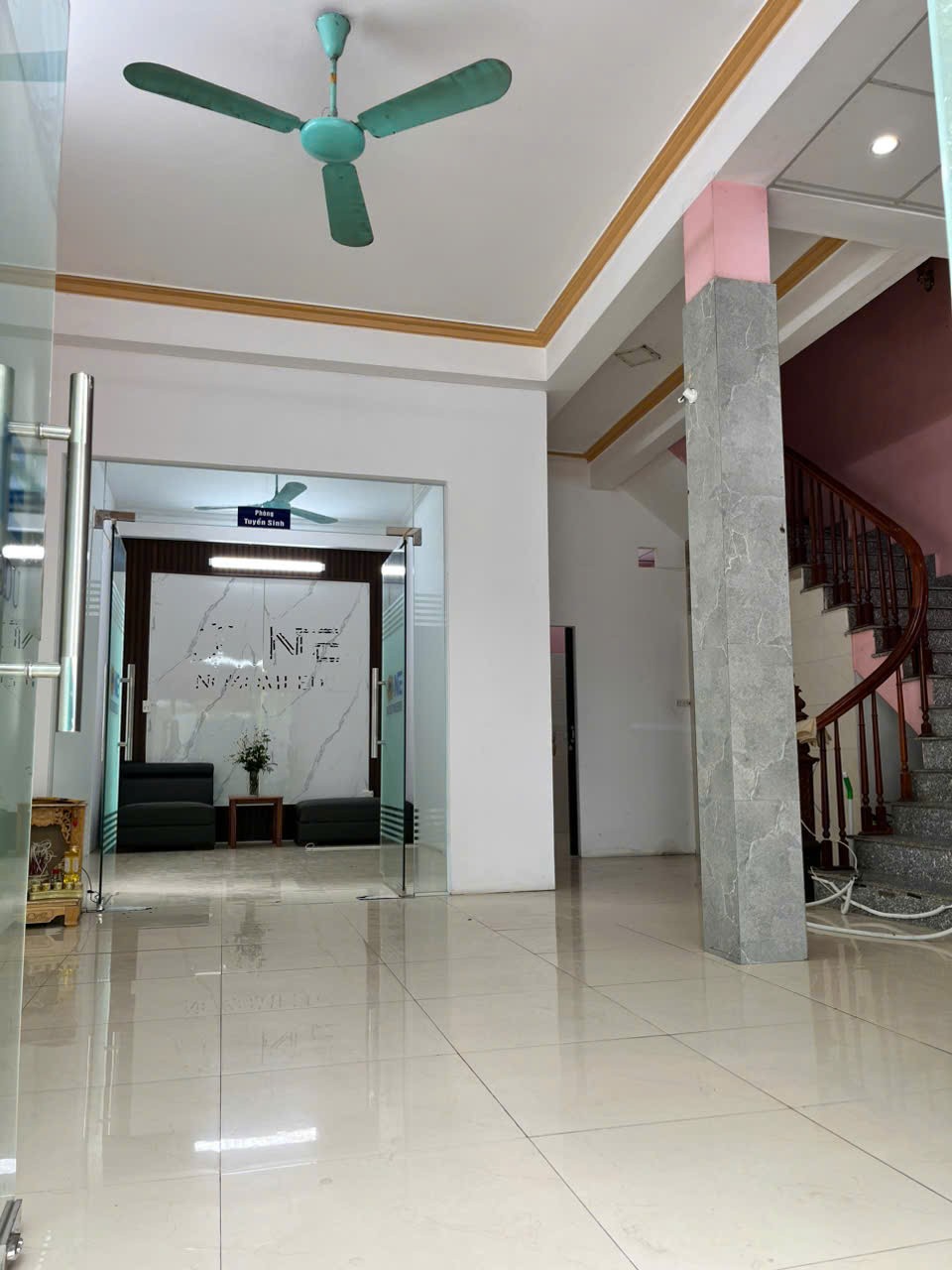 CẦN CHO THUÊ Nhà Tại 3 TẦNG CĂN GÓC 3 Mặt Thoáng - KĐT Vân Canh, Vân Canh, Hoài Đức, Hà Nội - Ảnh 1