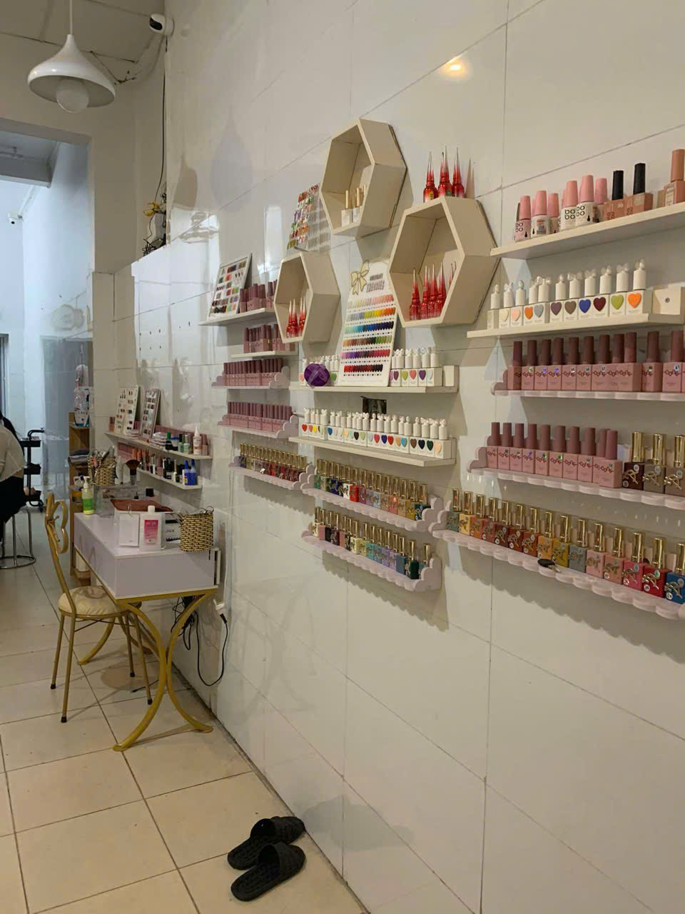 SANG NHƯỢNG TIỆM NAIL- MI- SPA TẠI LÊ VĂN HIẾN, PHƯỜNG ĐỨC THẮNG, BẮC TỪ LIÊM, HÀ NỘI - Ảnh 2