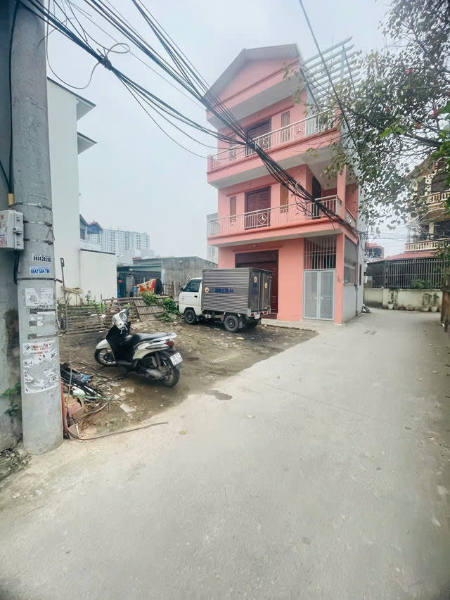 BÁN 111m2 đất  Phúc Lợi -Long Biên MẶT TIỀN RỘNG 8M Ô TÔ VÀO ĐẤT,SỔ VUÔNG ĐẸP 12 tỷ. - Ảnh 2