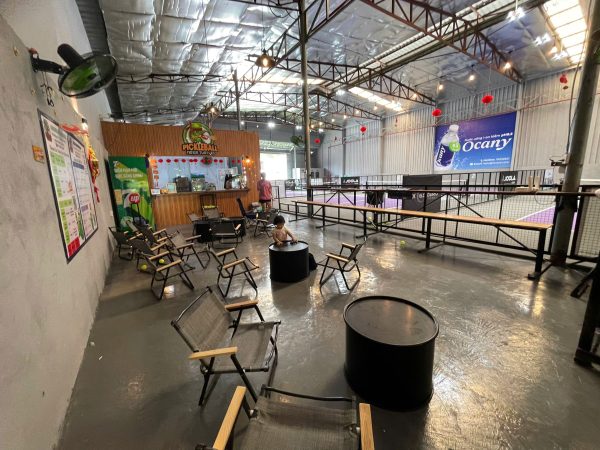 Thủ Đức  ! Sang nhượng sân pickleball DT : 1500m2 , có 5 sân , mái che và Quán Cafe + 2 Phòng ở và - Ảnh 3