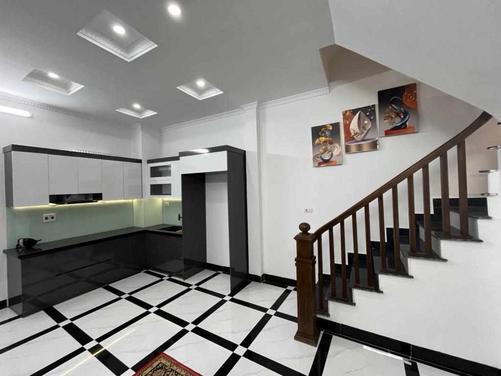 BÁN NHÀ KIM GIANG, 10M RA ĐƯỜNG Ô TÔ, GẦN KDT LINH ĐÀM, 40M2, 6.15 TỶ - Ảnh chính