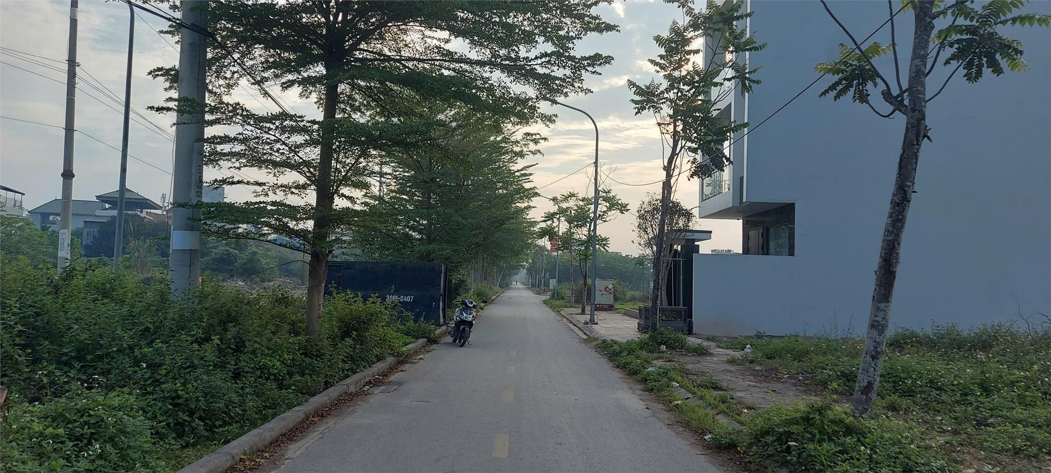 LÔ ĐẤT VỊ TRÍ ĐẮC ĐỊA SÀI SƠN- QUỐC OAI, VIEW THOÁNG, ĐƯỜNG RỘNG CHÍNH CHỦ CẦN THANH KHOẢN NHANH  , - Ảnh 4