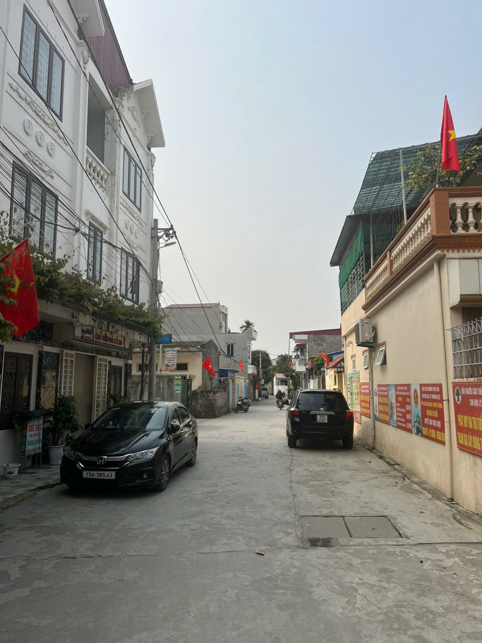 Chính chủ gửi bán nhà 3 tầng tuyến 2 Nguyễn Lương Bằng Kiến An - Ảnh chính