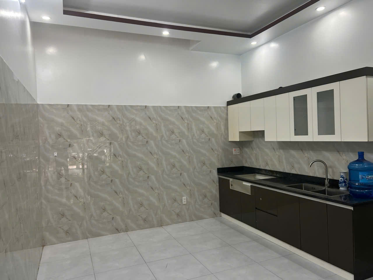 Chính chủ gửi bán nhà 3 tầng tuyến 2 Nguyễn Lương Bằng Kiến An - Ảnh 3