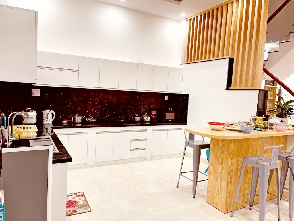 Mặt tiền kinh doanh Phạm Thế Hiển tặng nội thất 6x20 chỉ 10 tỷ 8 - Ảnh 2