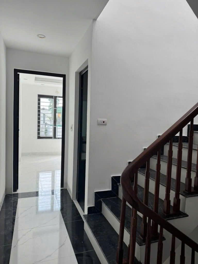 Bán nhà 35m2*4 tầng, Tam Hiệp, Thanh Trì. Giá 5.1 tỷ - Ảnh 1