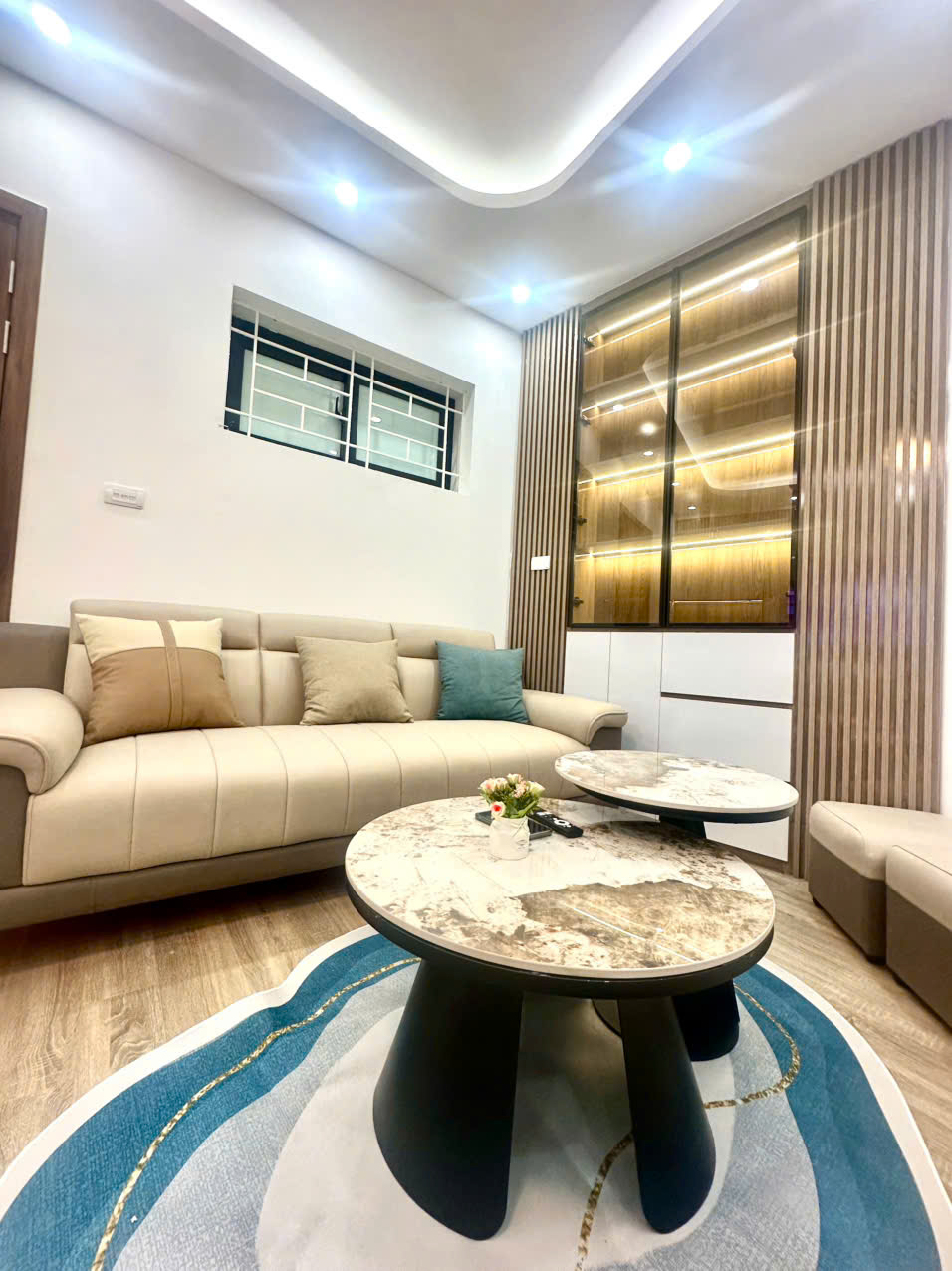 Căn hộ chung cư sổ đỏ 2 ngủ, tầng 10 mới đét tòa CT3BX2 Linh Đàm, Hoàng Mai, 57m2, giá chỉ 3.75 tỷ - Ảnh 1