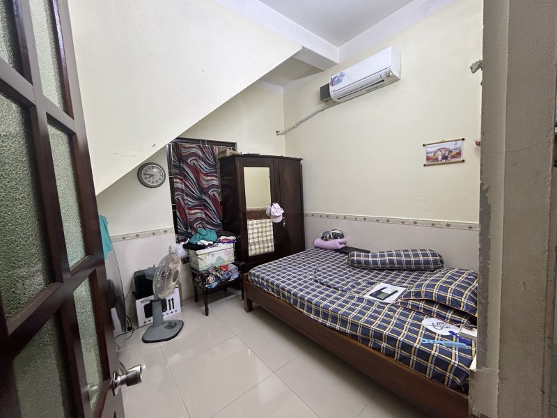 ♪Kiệt 149 Lê Đình Lý Ô tô đậu 50m, 71m2, ngang 5.3m, 2 tầng 4PN, cứng, sạch 3.55 tỷ - Ảnh 3