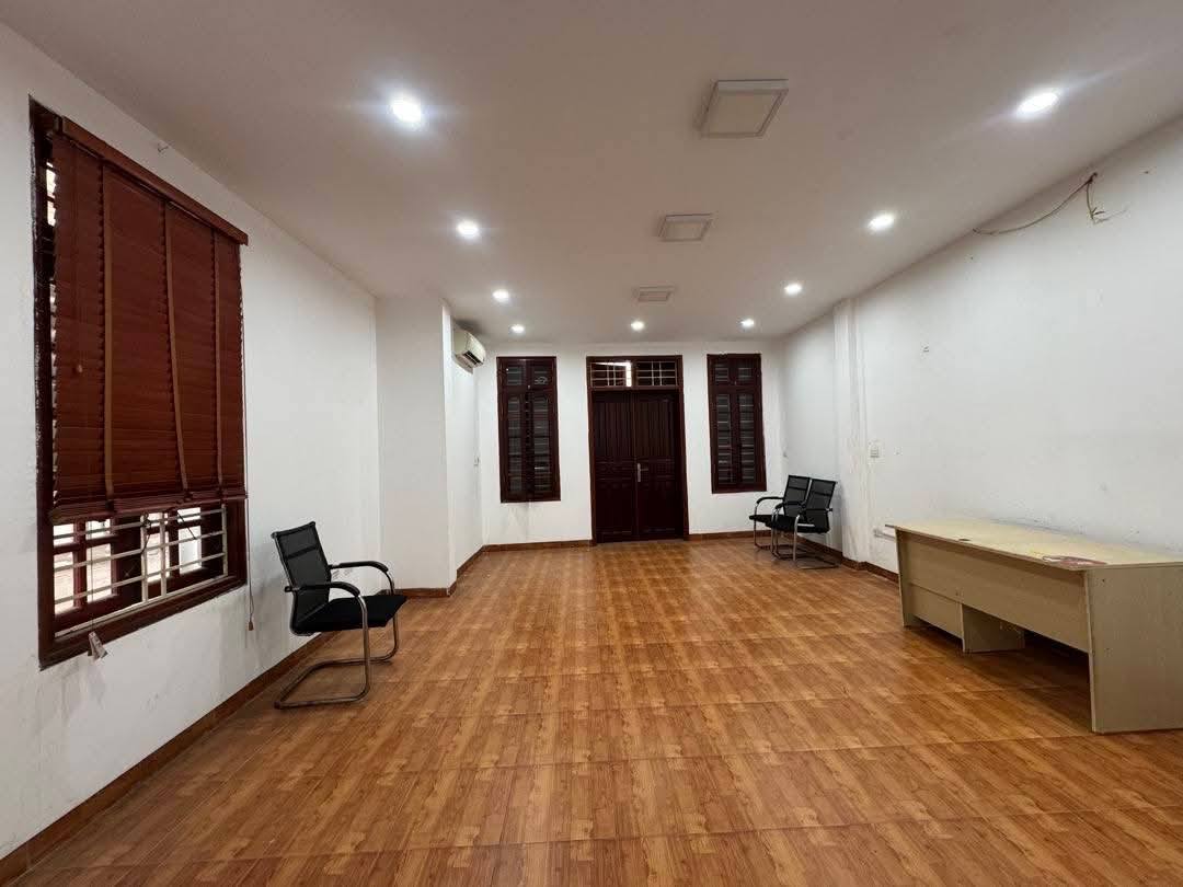 CỰC HIẾM- Ôtô đỗ cửa Phố Tây Sơn (Gần Mipec) 93m2/ 5Tầng, MT 5m,Ra Phố 15m 29 Tỷ - Ảnh 1