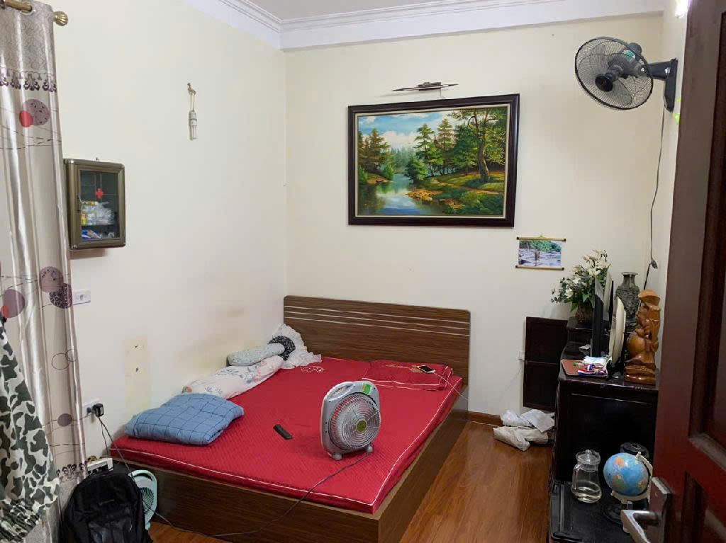 NHÀ ĐẸP - 1 NHÀ RA Ô TÔ TRÁNH - GIÁ CỰC TỐT ĐƯỜNG 19/5 - Ảnh 1