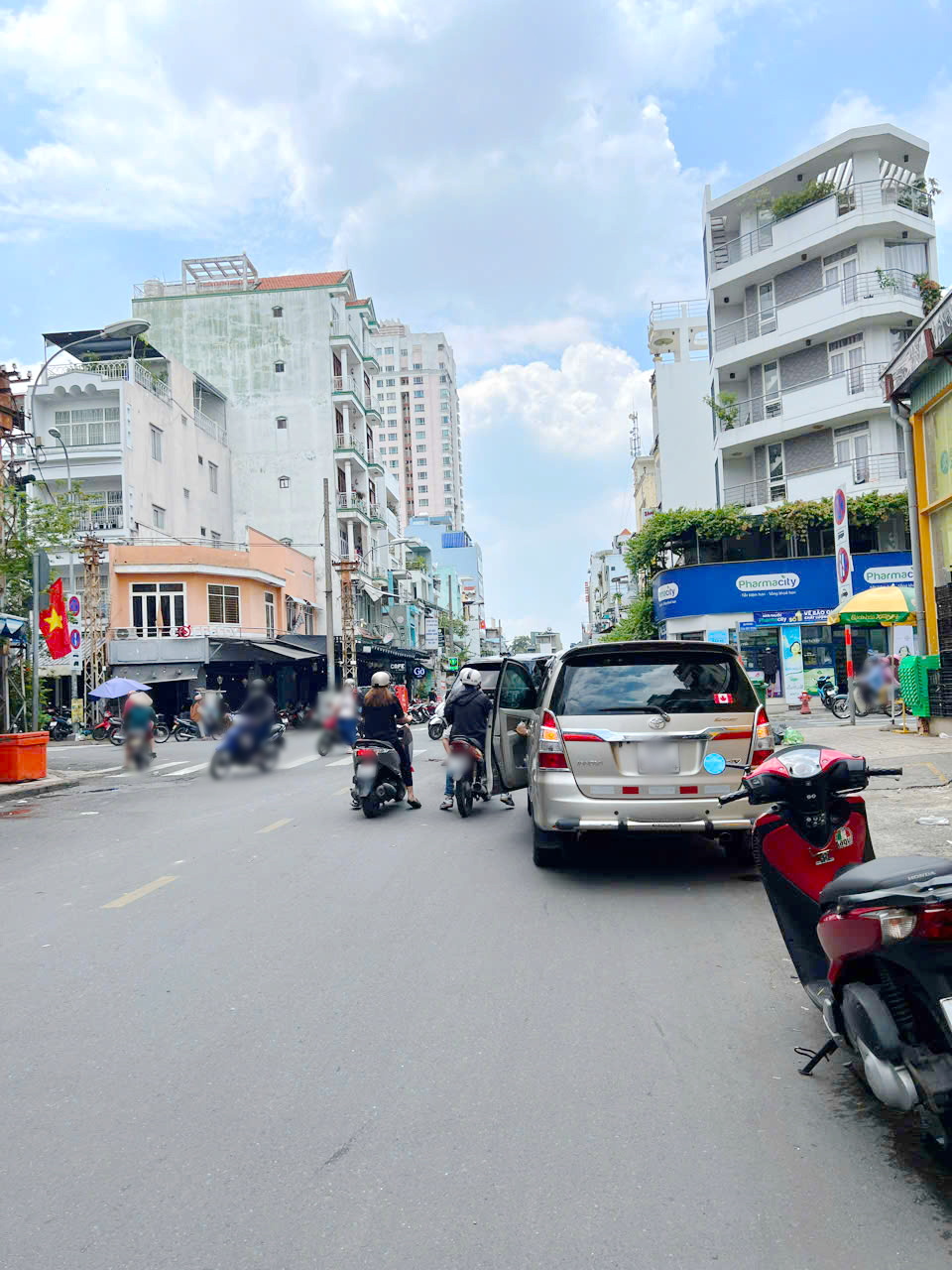 Nhà mới 5 tầng (hoàn công đủ) mặt tiền đường Cao Đạt P1Q5. 14.4 tỷ - Ảnh chính