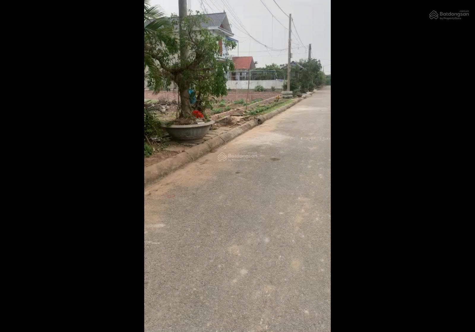 Bán nhà Mặt tiền Quách Hữu Nghiêm, ngay UBND Quận Tân Phú, 5x25m, 2 Tầng, 12.8 tỷ. - Ảnh 1