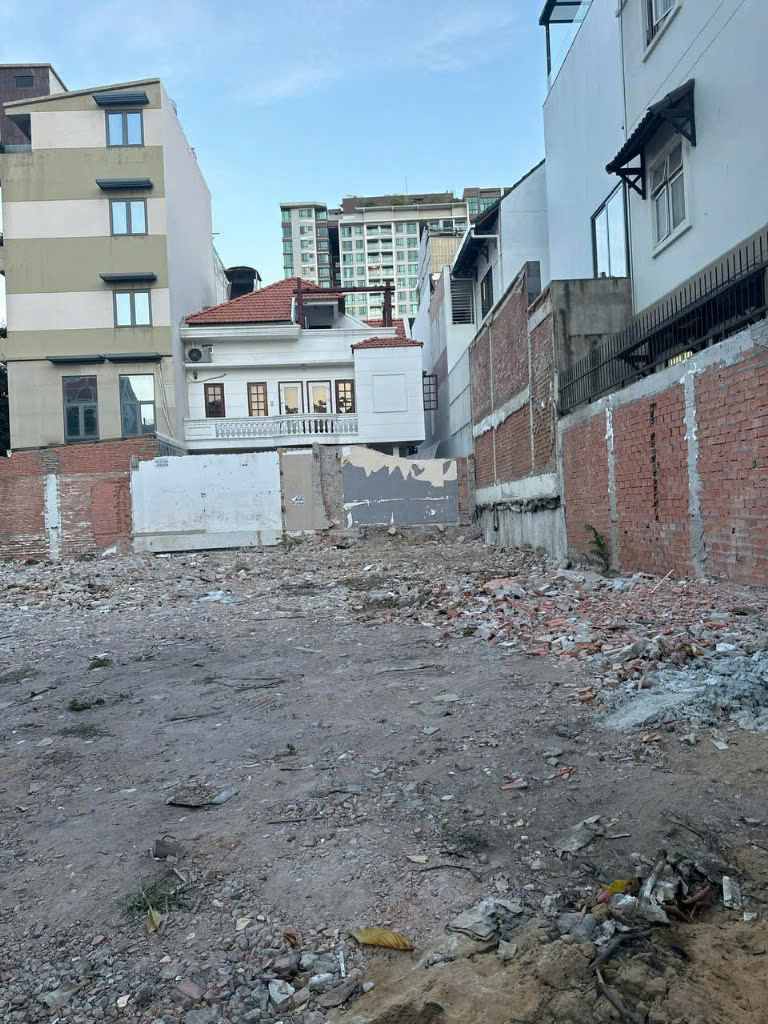🏡 BÁN NHÀ ĐẸP – THẢO ĐIỀN, QUẬN 2 – NGUYỄN VĂN HƯỞNG - Ảnh chính