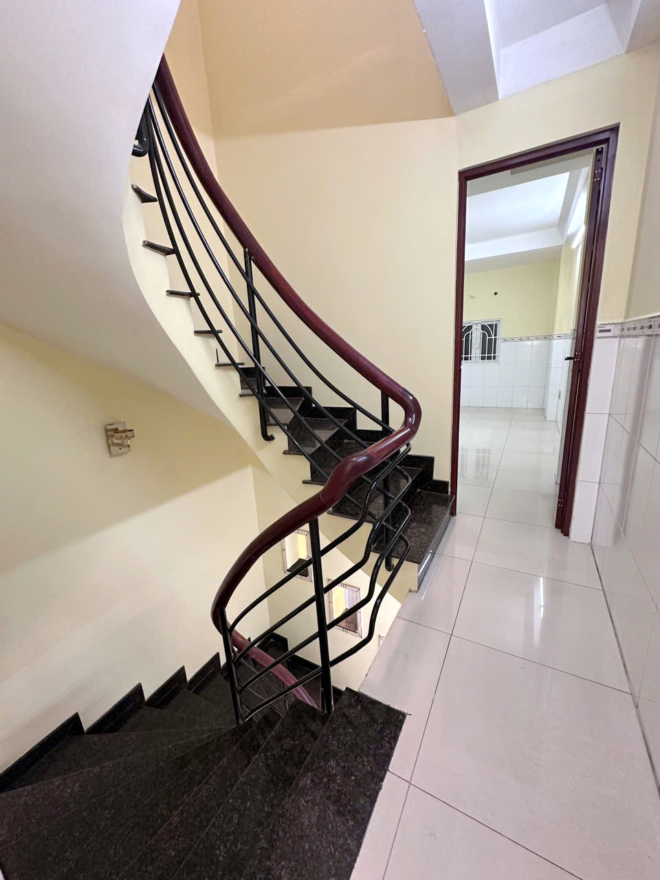 Nhà hẻm thông 3m Tuy Lý Vương P12Q8 (ko lộ giới) - Ảnh 3
