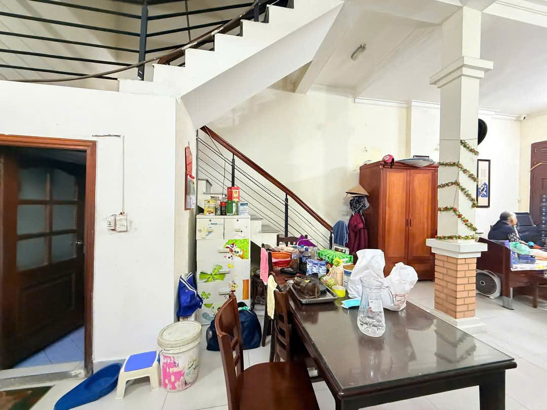 bán nhà mỹ đình , ngõ thông, mặt tiền rộng thênh thang . Xây CCMN cực đỉnh 50m x 3 tầng. Giá 11,6 tỉ - Ảnh 1