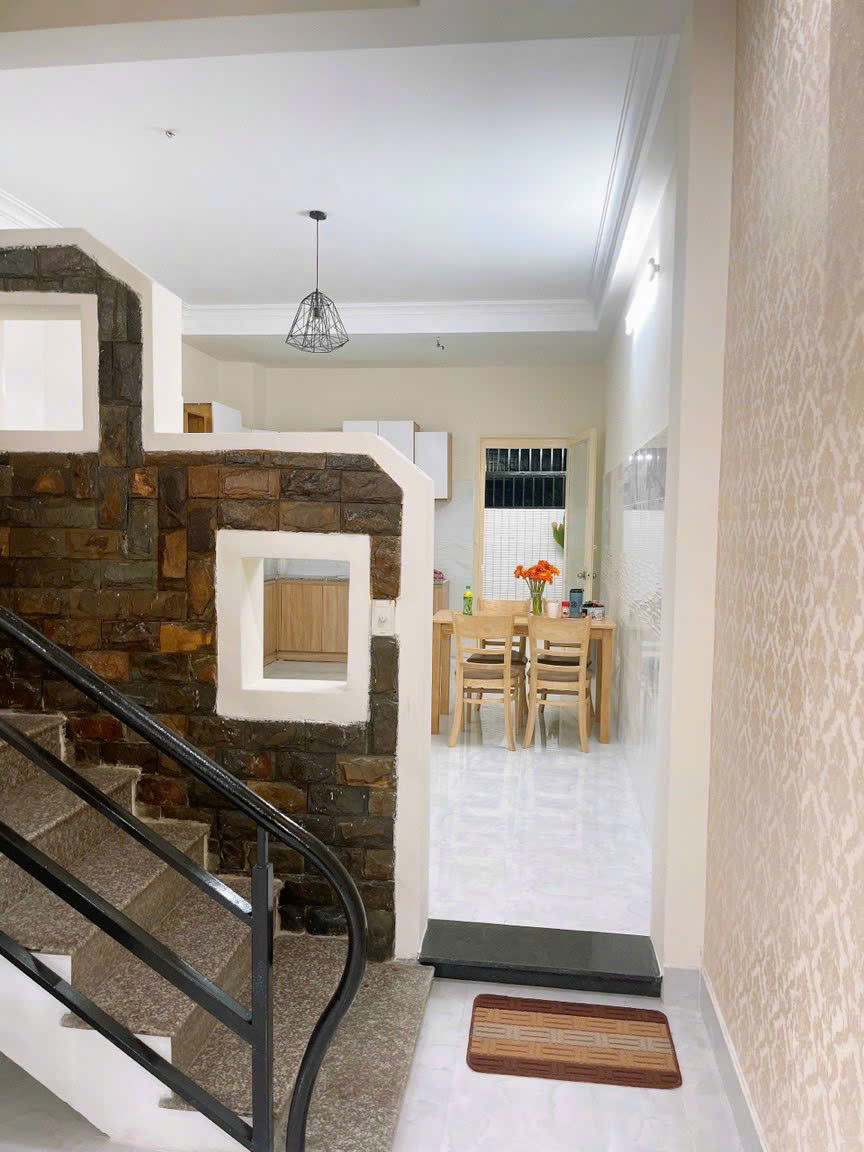 Nhà hẻm xe 7 chỗ hẻm đường 339. phước long B 7,2 tỷ - Ảnh 2