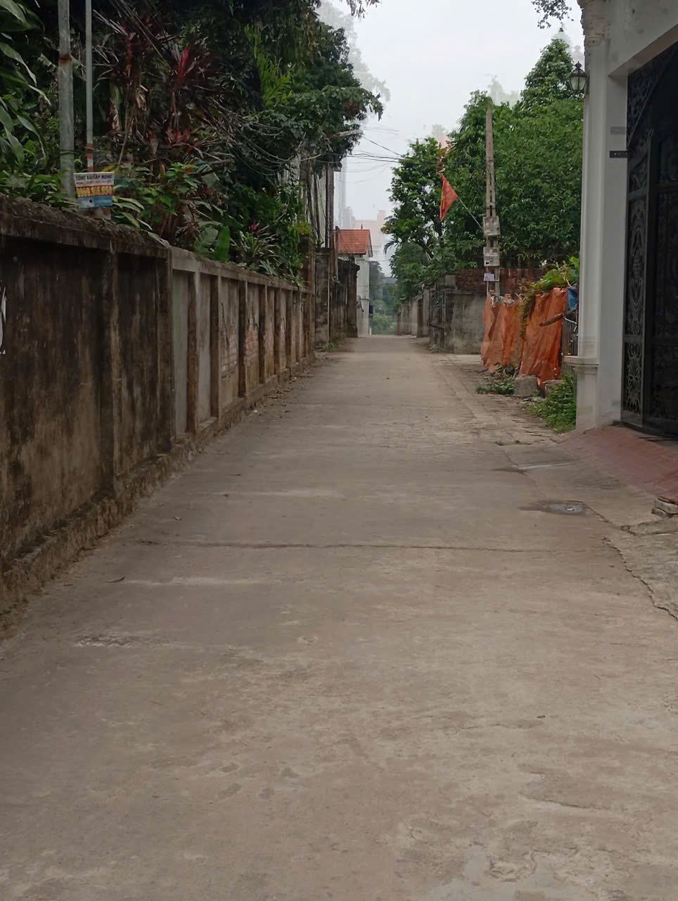 Bán 124m nhà 3 tầng đẹp Đông Sơn, Chương Mỹ gần Quốc lộ 6 - Ảnh 1