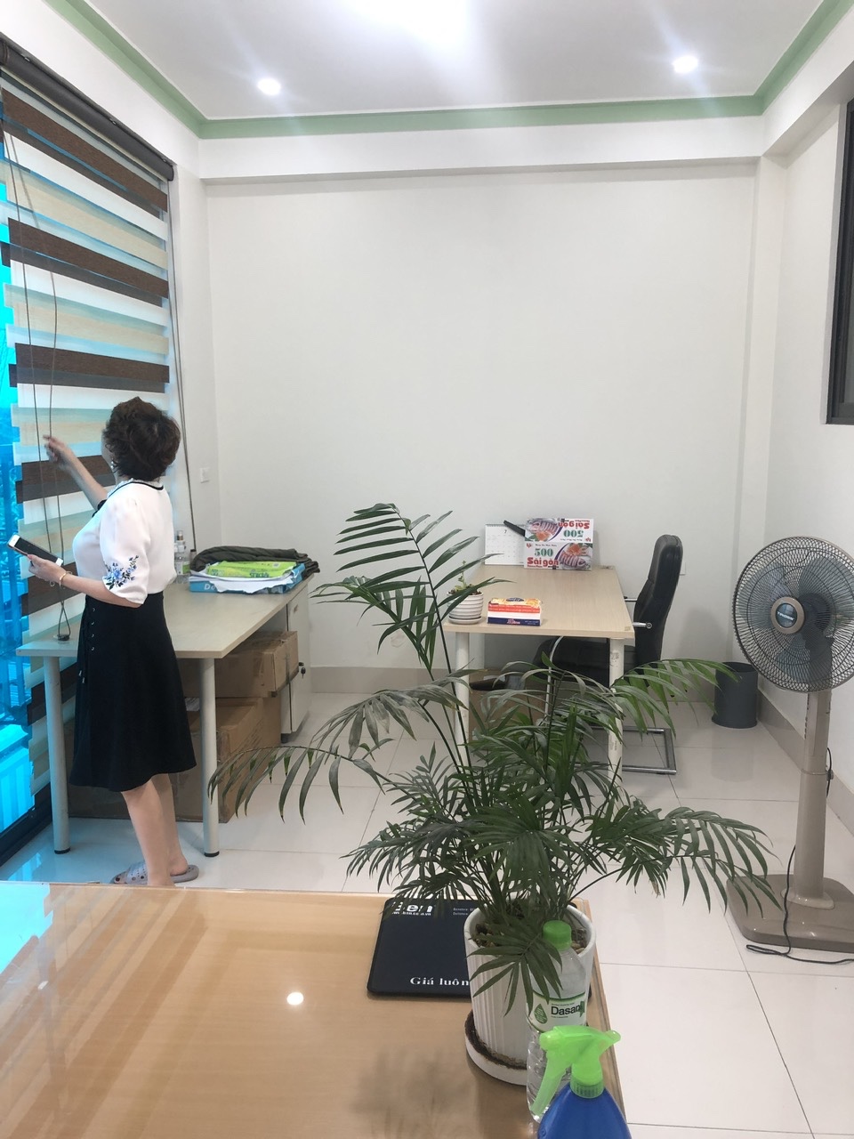 Cho thuê nhà Quang Tiến cạnh Vinsmart  55m2, 5 tầng, mới đẹp, ô tô cất trong nhà - Ảnh 2
