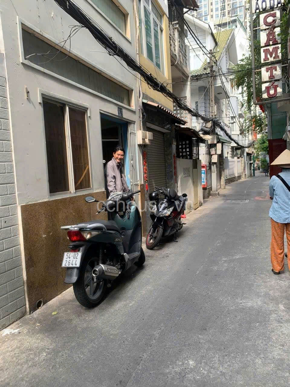 Bán nhà hẻm Hoàng Hoa Thám P7 Q.Bình Thạnh giáp Phú Nhuận - Ảnh chính
