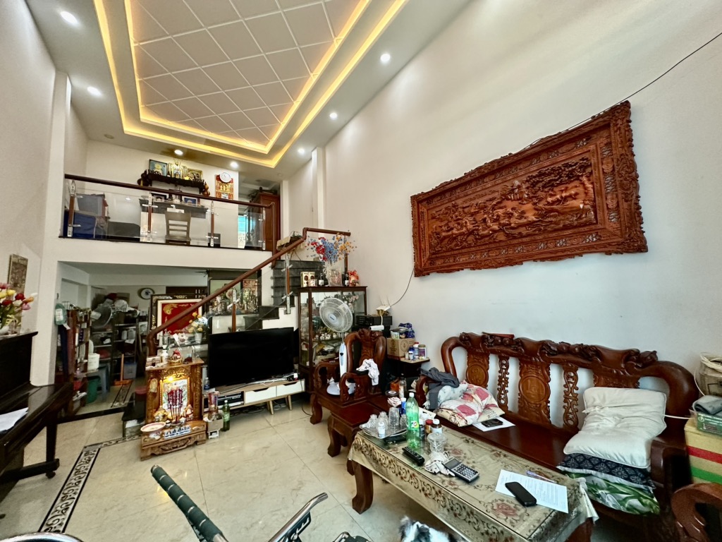 NHÀ ĐẸP PHẠM VĂN BẠCH TB - SÁT MT - GẦN TRƯỜNG CHINH & TÂN SƠN - DT 63M² - 2 TẦNG NHỈNH 5 TỶ - Ảnh 3