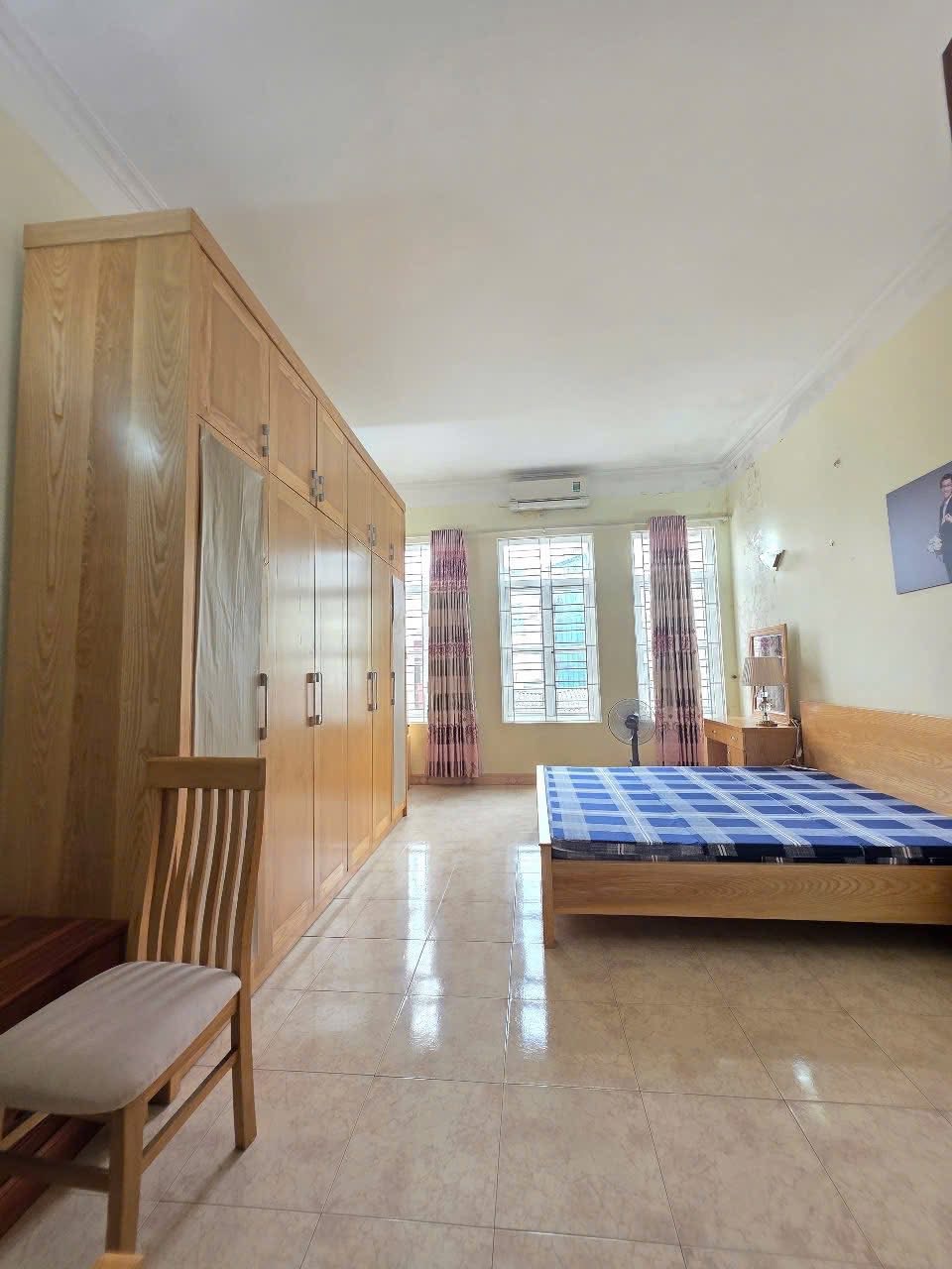 MẶT NGÕ TAM KHƯƠNG - 10M RA PHỐ - CĂN GÓC 2 MẶT TIỀN, NGÕ THÔNG ÔTÔ - GIÁ 25 TỶ - Ảnh 3