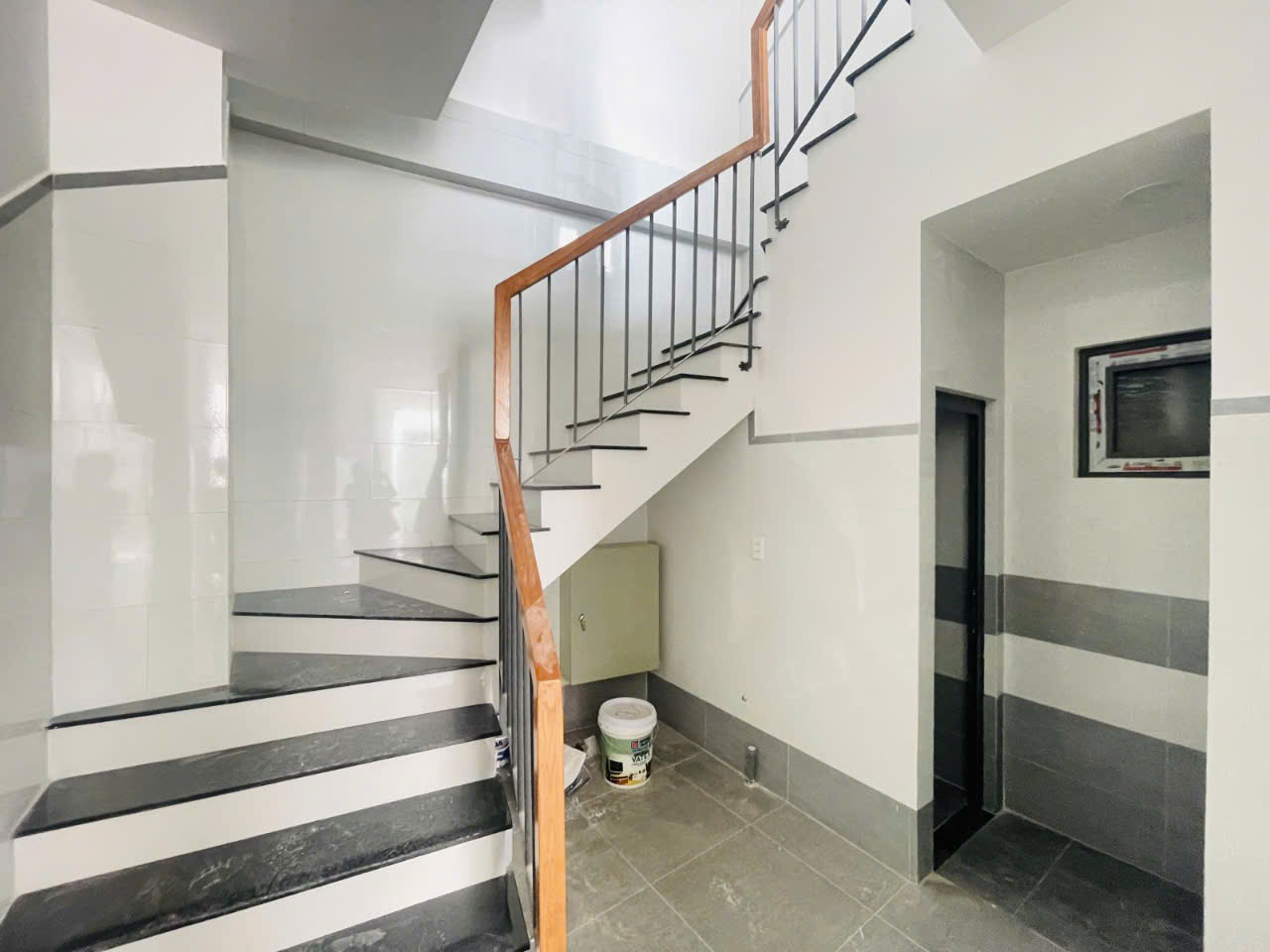 Gấp bán CHDV P Sơn Kỳ Tân Phú 73m2,4Tầng dòng tiền 25tr/th Nhỉnh 5tỷ - Ảnh chính