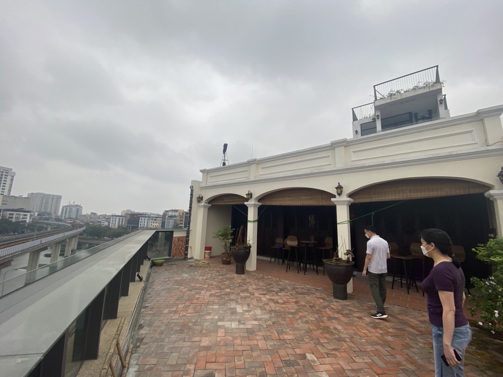 (Tin thật 100%) Bán tòa Building - VP 240m2 x 9 tầng tại mặt phố Hoàng Cầu - Cho thuê 3,9 tỷ/năm - Ảnh 3