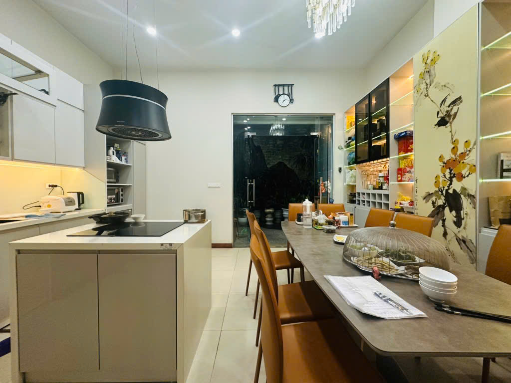 BÁN NHÀ HOÀNG QUỐC VIỆT, PHÂN LÔ, ÔTÔ TRÁNH, KINH DOANH, 65M2x 6T, 2 THOÁNG, HƠN 20 TỶ - Ảnh 3