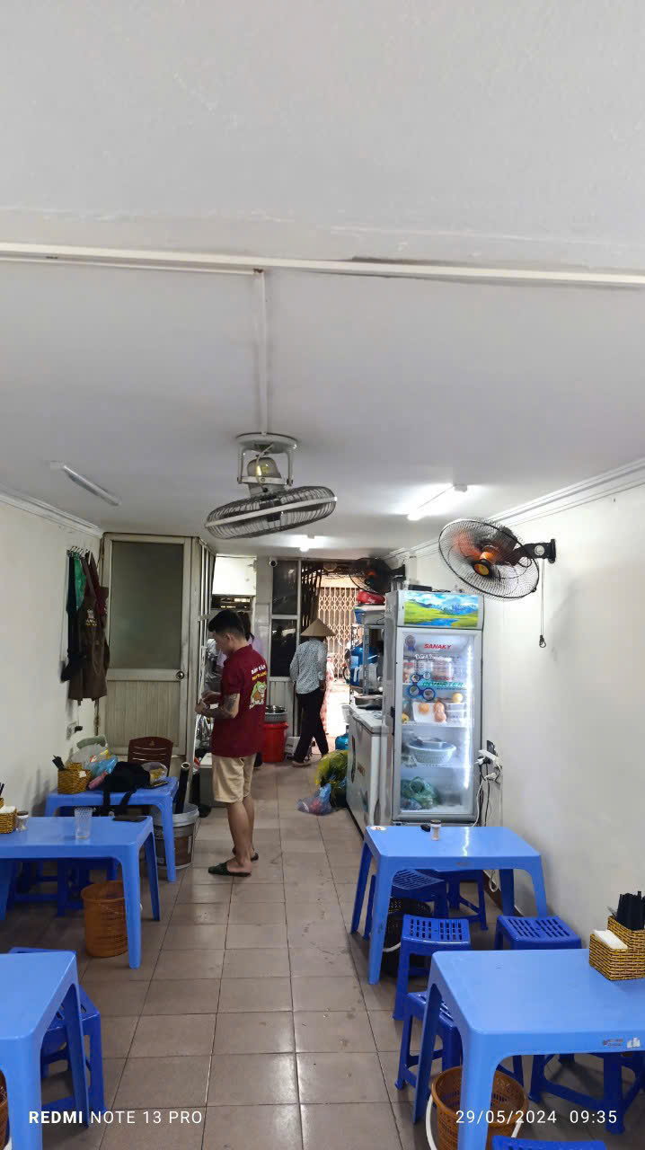 Bán nhà mặt phố, hai mặt tiền siêu đẹp! - Ảnh 1