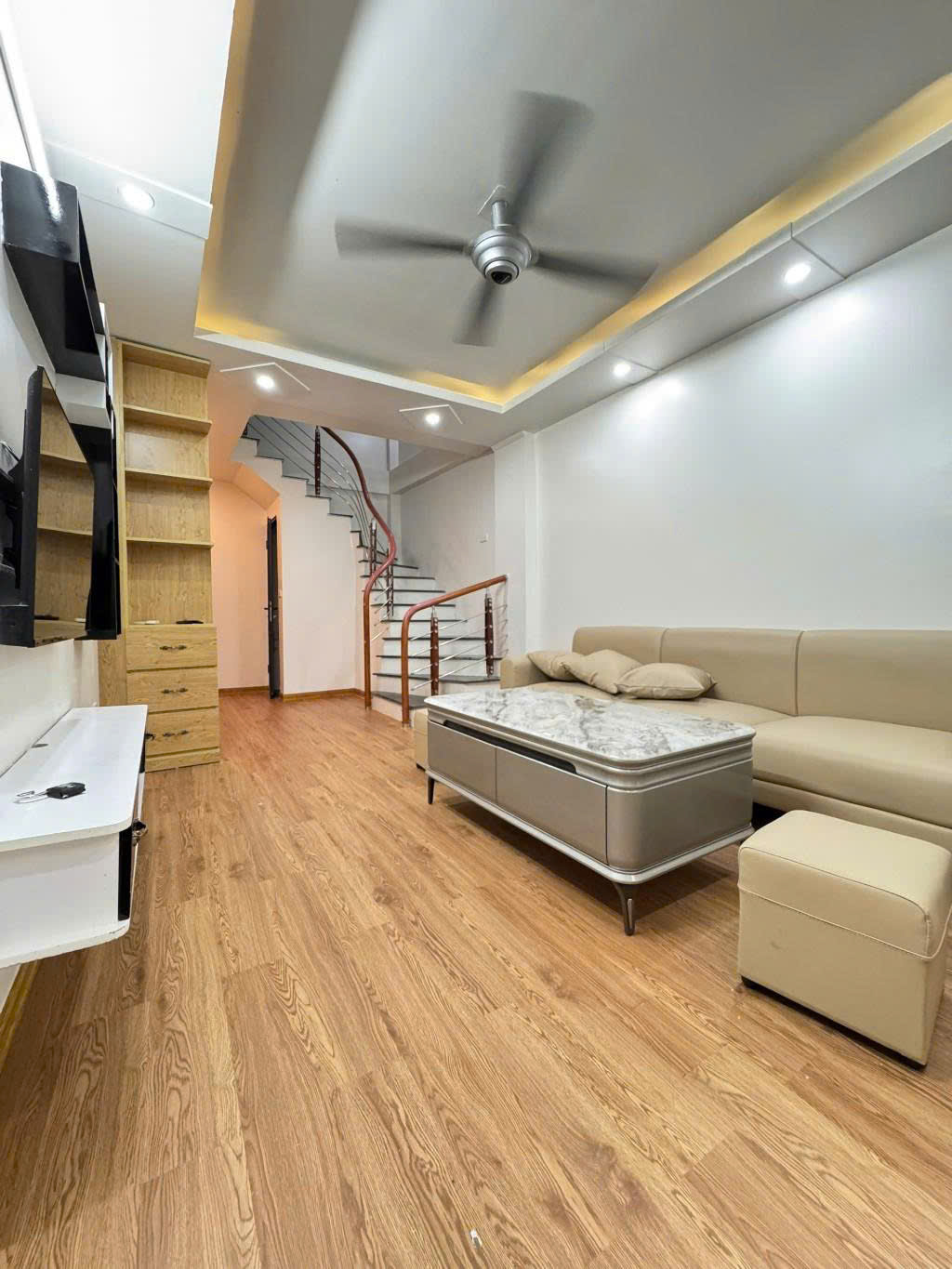 Nhà Riêng Hà Tri 1 Bà Triệu Hà Đông Ngõ Nông Gần Ô Tô Dt 33m 5 Tầng Giá Hơn 6 tỷ - Ảnh chính